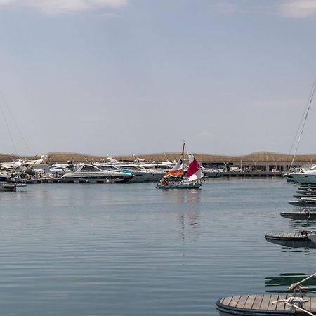 מלון מנפרדוניה Marina Del Gargano Houseboat מראה חיצוני תמונה